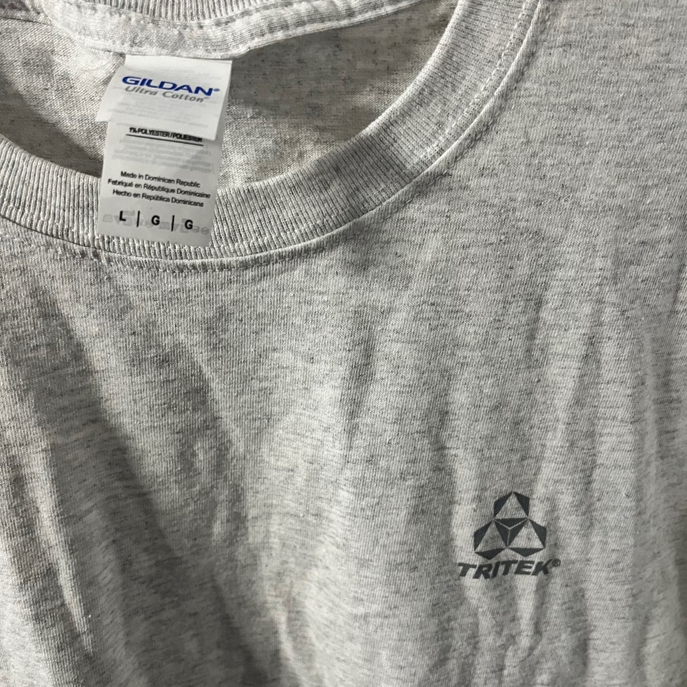 Men’s Tritek light gray shirt Size L - Picture 2 of 3